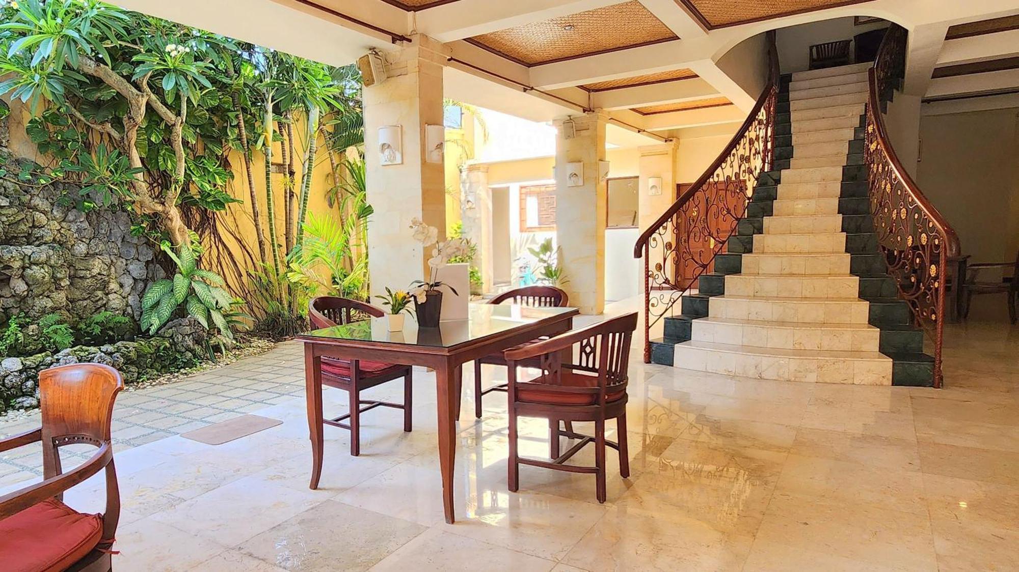 Apartemen Bali Emerald *